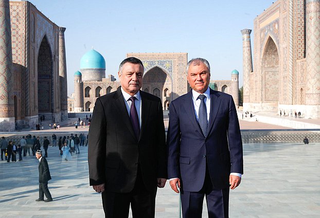 Председатель Государственной Думы Вячеслав Володин и Председатель Законодательной палаты Олий Мажлиса Республики Узбекистан Нуриддин Исмоилов