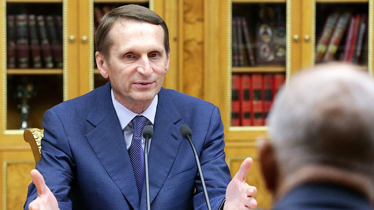Встреча Председателя Государственной Думы
С.Е.Нарышкина
с Председателем Палаты депутатов Арабской Республики Египет
А.Абдель Алем.
