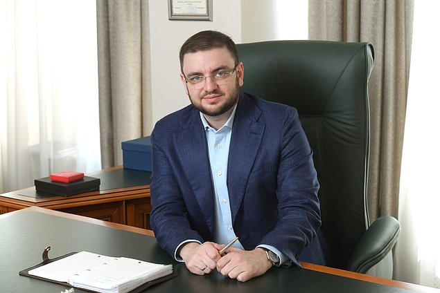 Председатель Комитета по малому и среднему предпринимательству Станислав Дружинин