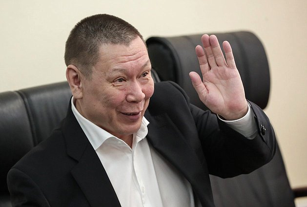 Сенатор РФ Григорий Ледков