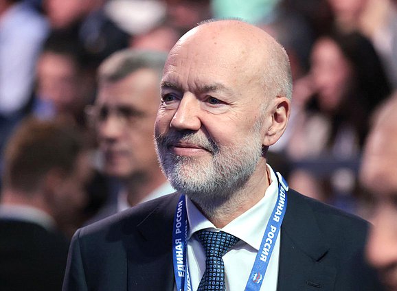 Председатель Комитета по государственному строительству и законодательству Павел Крашенинников