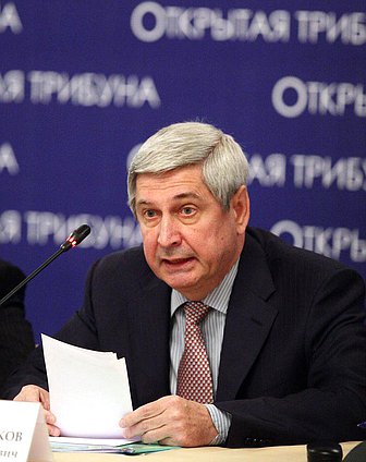 Заседание Открытой трибуны, посвященное ситуации в Сирии. 
<br />
  Иван Мельников
<br />
 