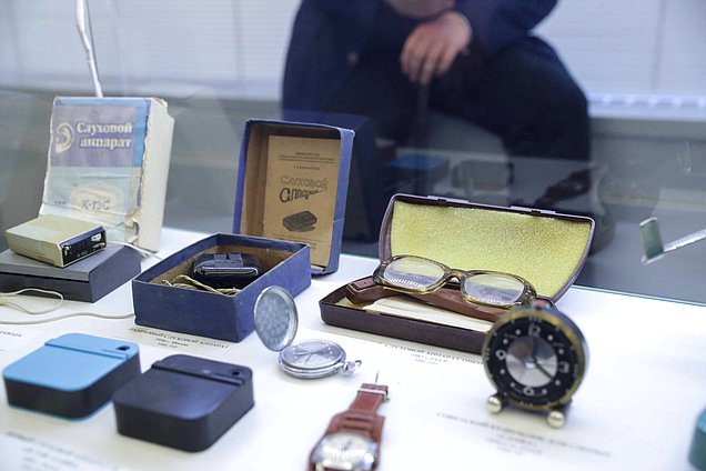 Открытие выставки, приуроченной к Международному дню инвалида