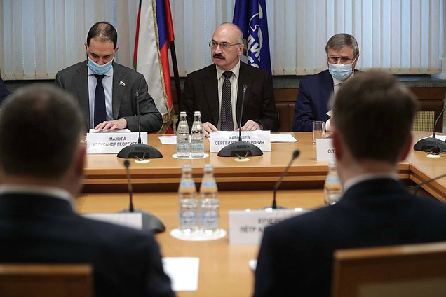 Председатель Комитета по науке и высшему образованию Сергей Кабышев