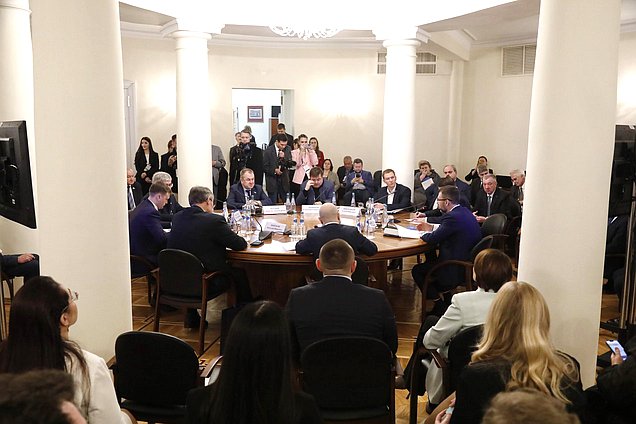 Сессия "Пространственное развитие в контексте социально-экономических вызовов"