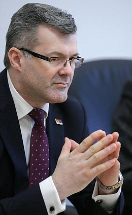 Рабочий визит Председателя Государственной Думы 
Федерального Собрания Российской Федерации С.Е.Нарышкина в Румынию. 
Встреча с заместителем Председателя Народной скупщины Республики Сербии Игорем Бечичем.
