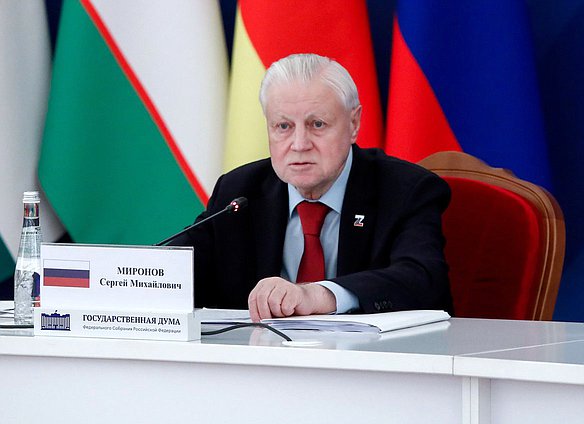 Руководитель фракции "Справедливая Россия - За правду" Сергей Миронов