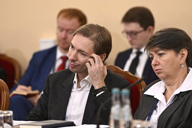 Сессия "Денежно-кредитная политика"