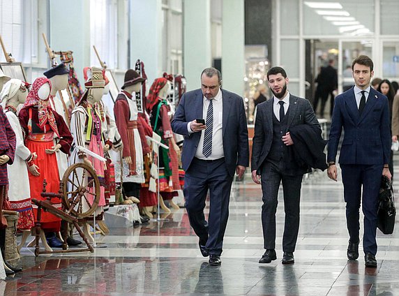 Открытие выставки «Традиционный костюм народов Поволжья второй половины XIX — первой половины XX века», приуроченной к Международному дню культуры