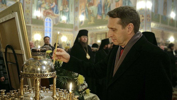 Рабочий визит Председателя Государственной Думы Федерального Собрания Российской Федерации Сергея Нарышкина в Республику Казахстан. Посещение Кафедрального собора в честь Успения Пресвятой Богородицы.