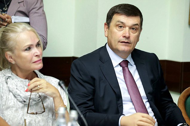 Member of the Committee on State Building and Legislation Irina Belykh and member of the Committee on Security and Corruption Control Adalbi Shkhagoshev