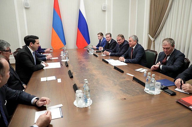 Встреча Председателя Государственной Думы Вячеслава Володина с Председателем Национального Собрания Армении Аленом Симоняном