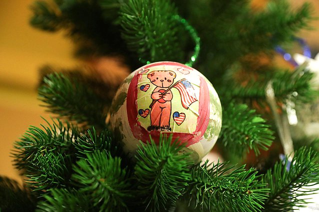 Фестиваль новогодних игрушек в Государственной Думе