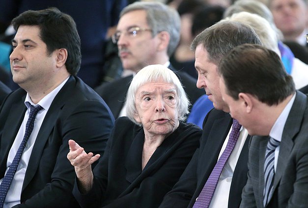 Людмила Алексеева