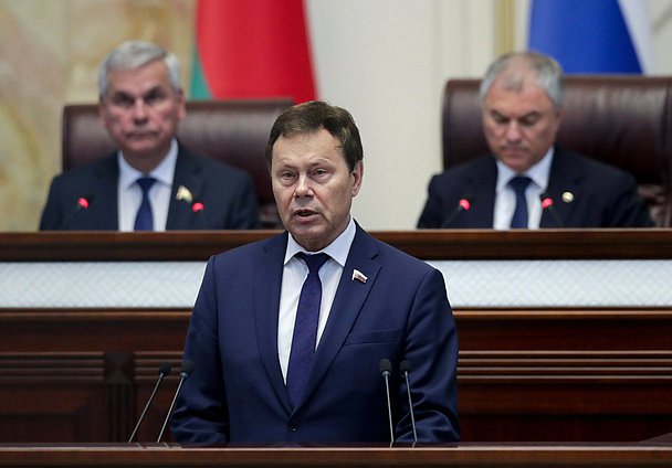 Первый заместитель Председателя Комитета по экономической политике Николай Арефьев