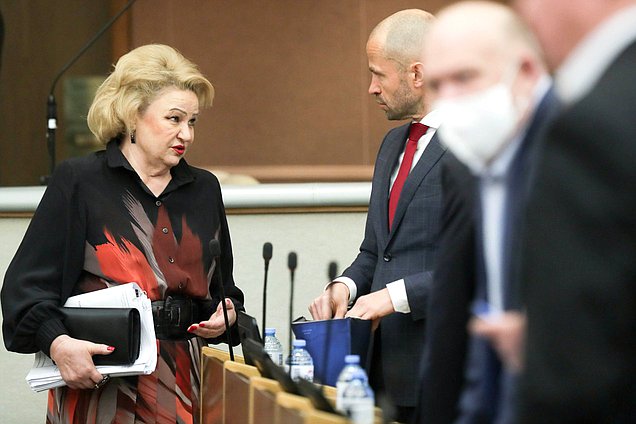 Председатель Комитета по вопросам семьи, женщин и детей Нина Останина