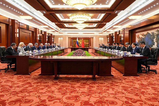 Meeting of Chairman of the State Duma Vyacheslav Volodin and Chairman of the Standing Committee of the National People's Congress of China Zhao Leji