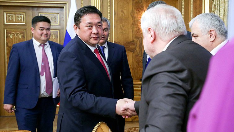 Председатель Великого Государственного Хурала Монголии Миеэгомбо Энхболд