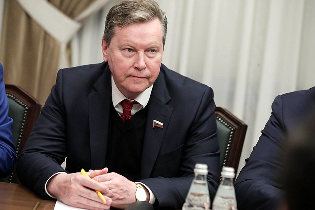 Первый заместитель Председателя Комитета по контролю и Регламенту Олег Нилов