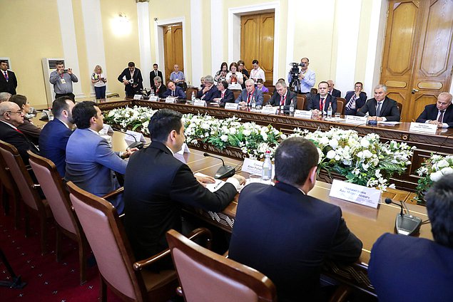 Встреча Председателя Государственной Думы Вячеслава Володина с Председателем Национального Собрания Республики Армения Аленом Симоняном