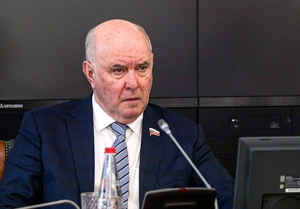 Заседание комиссии по проблемам международного сотрудничества