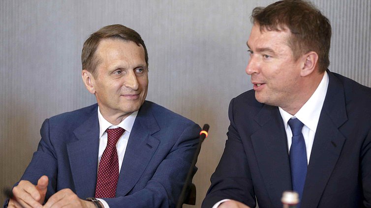  Совещание по вопросам развития киностудии «Ленфильм» в период 2016-2019 гг. 
