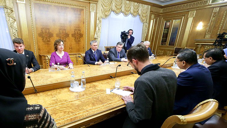 Председатель Государственной Думы Вячеслав Володин и Председатель Народного консультативного конгресса Республики Индонезия Зулькифли Хасан