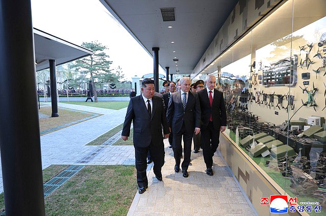 Minister of Defence of the Russian Federation Andrei Belousov, Chairman of the State Duma Vyacheslav Volodin and Chairman of State Affairs of the Democratic People's Republic of Korea Kim Jong-un. Opening ceremony of the Memorial Complex and Museum of the Military Deeds of Heroes of Foreign Military Operation. Photo credit: KCNA
