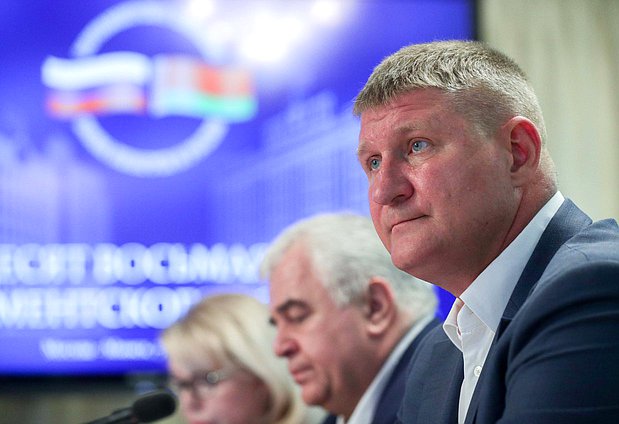 Член комитета по энергетике Михаил Шеремет