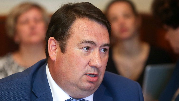 Член Комитета по развитию гражданского общества, вопросам общественных и религиозных объединений Рамзил Ишсарин