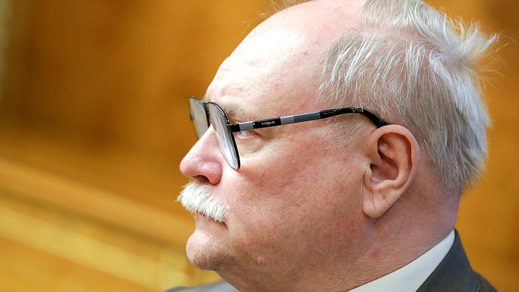 Первый заместитель Председателя Комитета по культуре Владимир Бортко