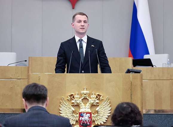 Председатель Комитета по молодежной политике Артем Метелев