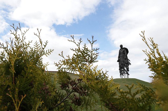 Ржевский мемориал Советскому солдату