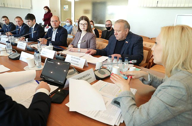 Заседание Комитета по развитию гражданского общества, вопросам общественных и религиозных объединений