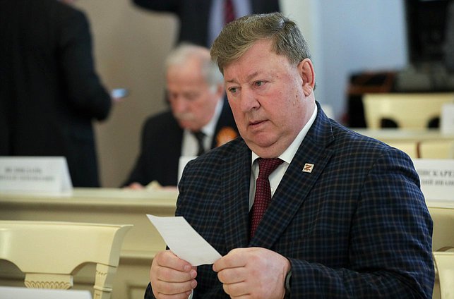 Председатель Комитета по аграрным вопросам Владимир Кашин