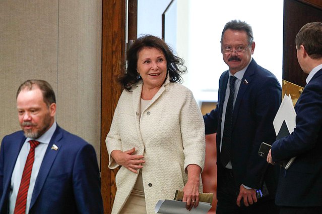 Член Комитета по безопасности и противодействию коррупции Виктория Николаева