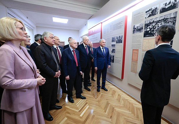 Председатель Государственной Думы Вячеслав Володин и Чрезвычайный и Полномочный Посол РФ в Беларуси Борис Грызлов
