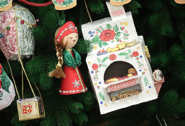 Фестиваль новогодних игрушек в Государственной Думе