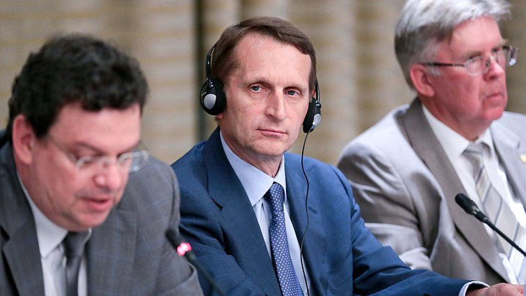 Круглый стол по историко-культурным аспектам двусторонних отношений.

