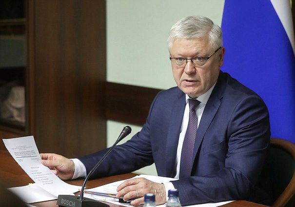 Председатель Комитета по безопасности и противодействию коррупции Василий Пискарев