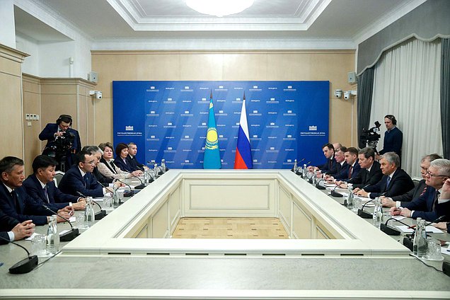 Встреча Председателя Государственной Думы Вячеслава Володина с Председателем Сената Парламента Республики Казахстан Мауленом Ашимбаевым