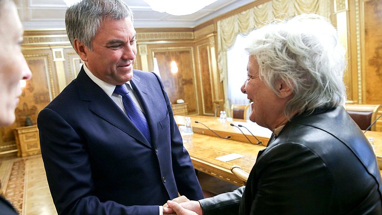 Председатель Государственной Думы Вячеслав Володин и вице-президент, Председатель Генеральной Ассамблеи и Сената Восточной Республики Уругвай Лусия Тополански