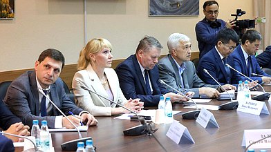 Заседание Комитета по экологии, природным ресурсам и охране окружающей среды