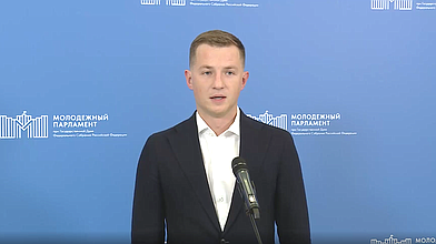 Пресс-подход Председателя Комитета по молодежной политике Артема Метелева