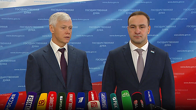 Пресс-подход представителей фракции "Справедливая Россия - За правду"