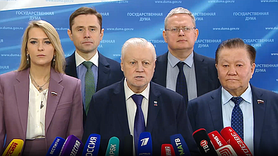 Пресс-подход представителей фракции "Справедливая Россия - За правду"
