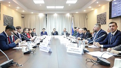 Совещание Комитета Государственной Думы по экологии, природным ресурсам и охране окружающей среды по теме: "Об эффективности целевого использования экологических платежей"