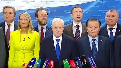 Пресс-подход представителей фракции "Справедливая Россия - За правду"