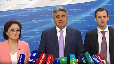 Пресс-подход представителей фракции "Новые люди"