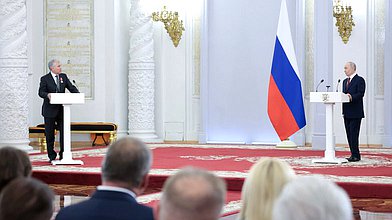 Выступление Председателя Государственной Думы Вячеслава Володина на встрече Президента с депутатами ГД восьмого созыва